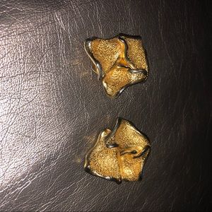 gold tone clip on earrings